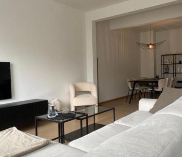Luithagen Apartment | Cosy Apartment near Antwerp