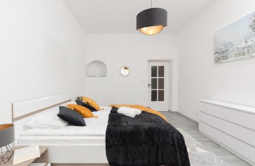 Zoliborz Apartment | Cosy Apartment on Metro Plac Wilsona by Noclegi Renters