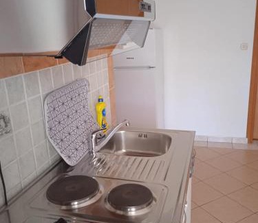 Dobropoljana Apartment | Cosy apartments 100 m from the beach
