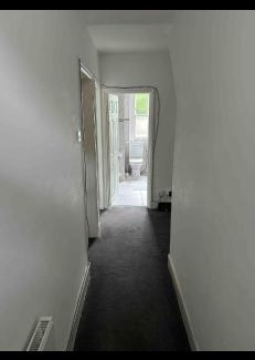 Furzedown House | Cosy Bedroom in Tooting
