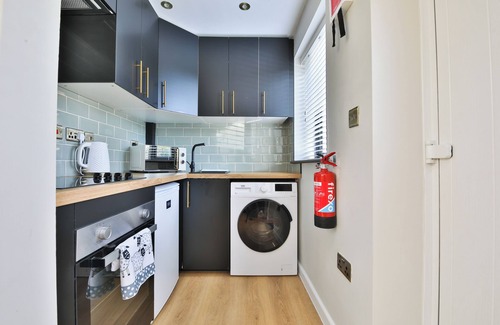 Butetown House | Cosy Central Cardiff Bungalow