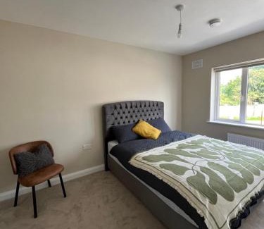 Portlaoise House | Cosy & Comfortable Room