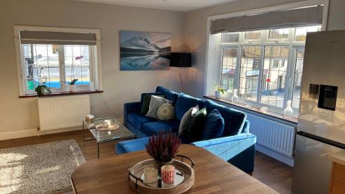 Midhurst Apartment | Cosy Corner
