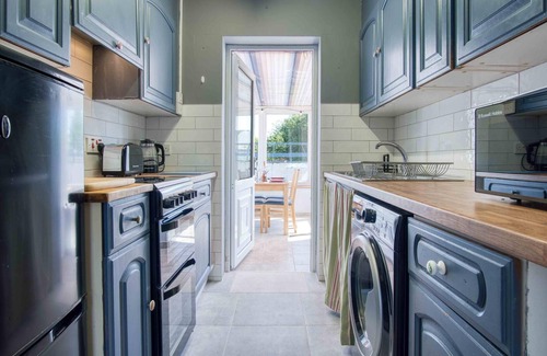 Mumbles Cottage | Cosy Cottage - 2 Bedroom Cottage - Mumbles