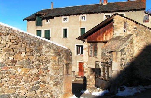 Planes Apartment | Cosy cottage in the heart of the farm