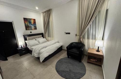 Aburi House | Cosy Crest Apartments