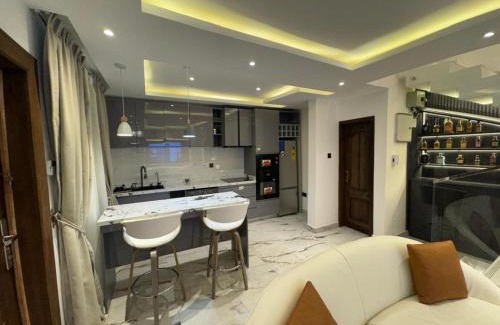 Aburi House | Cosy Crest Apartments