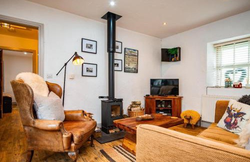New Moat House | Cosy Farm Conversion In The Heart Of Pembrokeshire