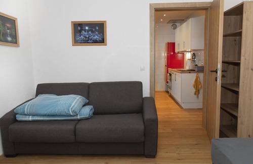 Langkampfen Apartment | Cosy holiday apartment near the ski bus