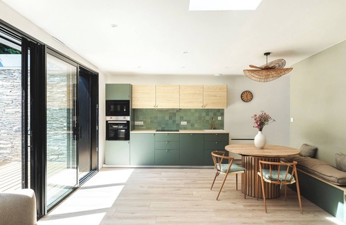 La Fayette-Eble House | Cosy home with spa Layette station area