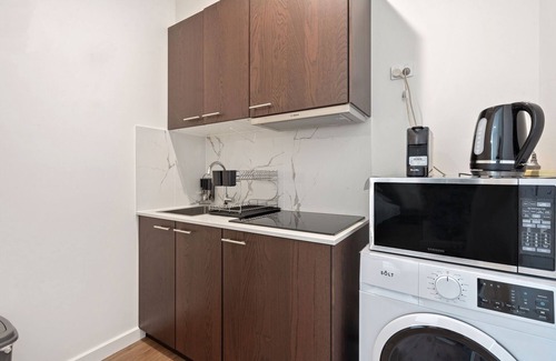 Kambah House | Cosy Kambah 1 Bedroom Near Shops & Parks