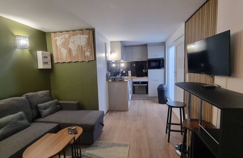 Bouffemont Apartment | Cosy little nest 25 minutes from Paris, all comforts