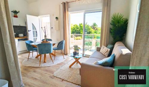 Bois-Jerome-Saint-Ouen Apartment | Cosy Normandy - 04