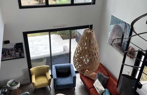 Bouaye Bed & Breakfast | Cosy room in house with garden