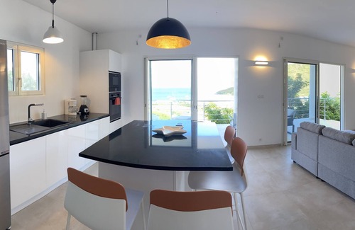 Anse Marcel Apartment | Cosy spacious appartment facing the sea with private garden