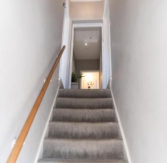 Stamford Apartment | Cosy Stamford Flat - Walk to Burghley & More