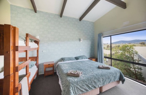 Merrijig House | Cosy Studio #3 at Mt Buller Stays
