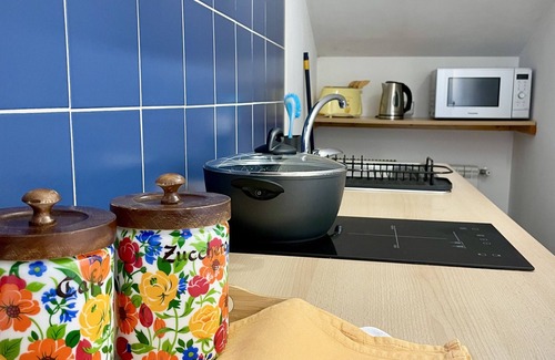 Favaro Veneto Apartment | Cosy studio apartment with garden and parking spot, close to Airport and Venice