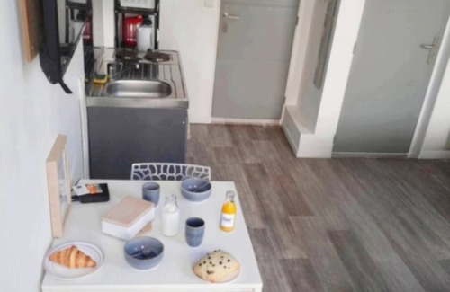 Maraussan Apartment | Cosy studio Narbonne town center