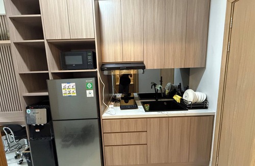 Lubuk Baja Apartment | Cosy Studio near BCS & Grand Batam Mall - with Netflix & free wifi