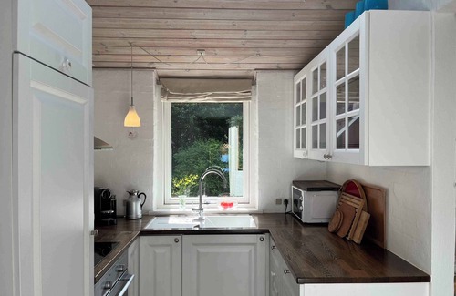 Knebel House | Cosy Summer Cottage glose to sandy Beach!