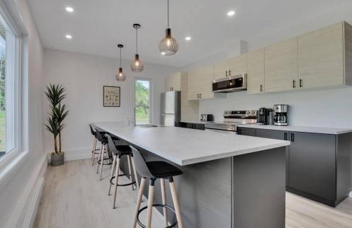 Petite-Riviere-Saint-Francois Apartment | Cottage Quebec - La Zeolite
