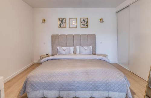 Aureville Apartment | Coteaux en Vue Duo