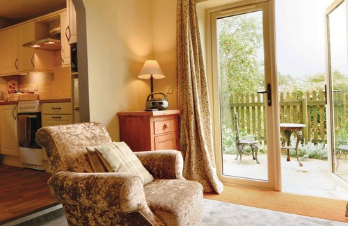 Eardington Cottage | Cottage 1 | Pine Tree Lodge Bridgnorth