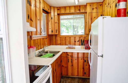 Coboconk Cottage | Cottage #2 Des Groseilliers - Balsam Lake