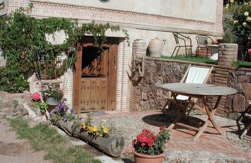 El Rasillo de Cameros Cottage | Cottage, 20 people, garden, barbecue, pets allowed