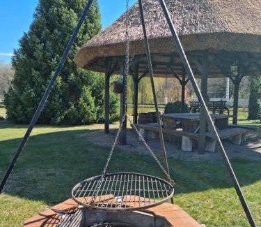 Kiskunmajsa House | Cottage 2 im Natur-Resort Pool, Schwimmteich & Sauna