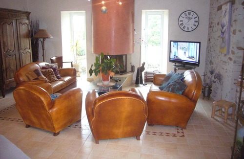 Chateau-Gontier House | Cottage 5 people with swimming pool and possibility of 4-person gite and reception room