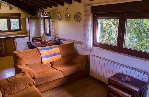Lamadrid Cottage | Cottage-Apartment-Private Bathroom-La Viña