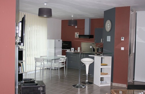 Port-des-Barques House | Cottage classified 3 stars, 4 people near the sea