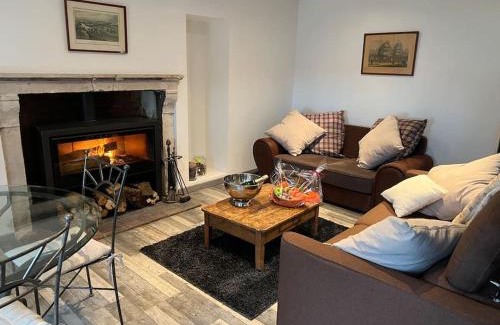 Ancinnes House | Cottage cocooning romantique avec jaccuzzi privé