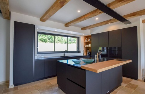 Saint-Medard-d'Excideuil Cottage | Cottage in Dordogne with Heated Pool & Views