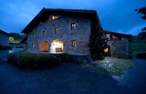 Iurreta Cottage | Cottage (full rental) Caserio Otalora for 15 people
