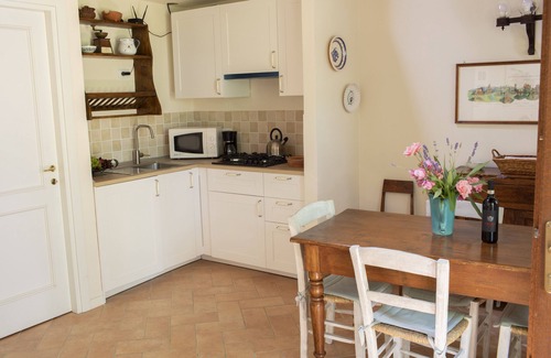 Certaldo Alto Cottage | Cottage Gelsomino near Firenze, San Gimignano, Siena.