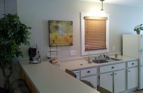 Oden Cottage | Cottage Home Crooked Lake Alanson by Petoskey Harbor Springs Mackinac WIFI Cable
