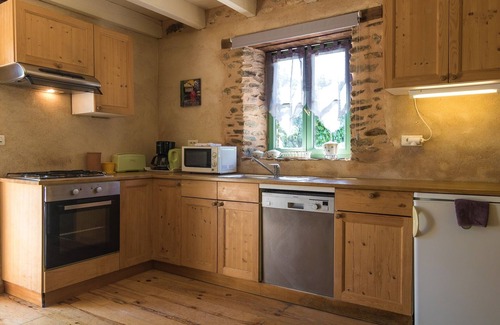 Chalais Cottage | Cottage in Chaleix near Forest and Lake
