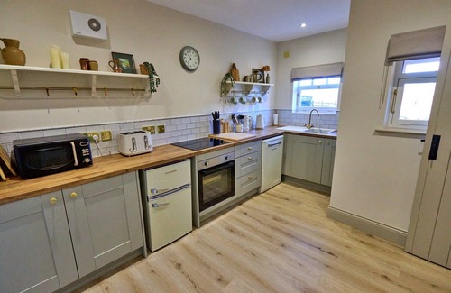 Hemingby Cottage | Cottage in Hemingby with Countryside Views