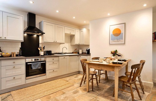 Kendal House | Cottage in Kendal near Lake District