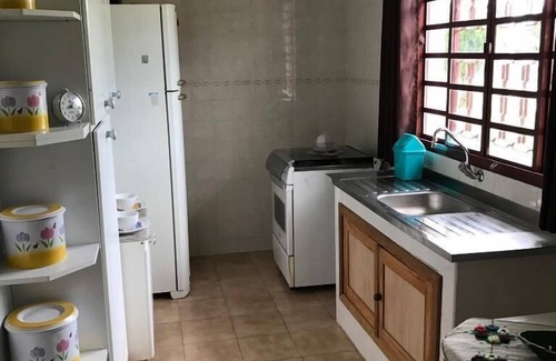 Barao de Antonina House | Cottage in the Chavantes Dam, w/beach, pool, boat ramp, island