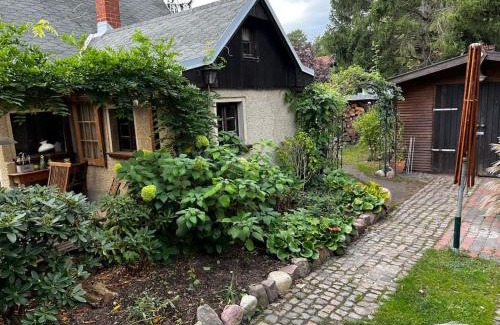 Wilhelmshorst Apartment | Cottage mit Garten