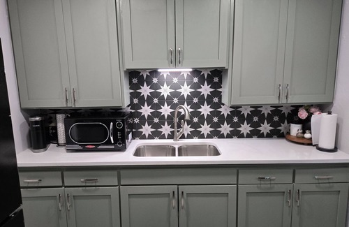Midwest City House | Cottage on 15th-Charming 2 Bedroom, Cottage on 15th-Charming 2 Bedroom