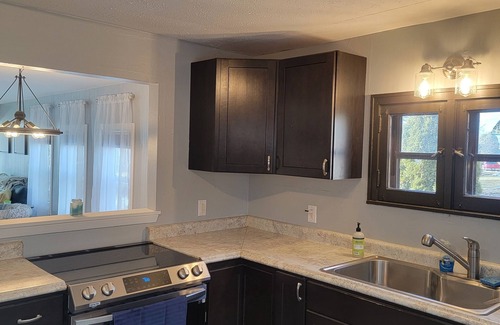 Tichigan House | Cottage On The Canal - An All Seasons Getaway - Waterford - Lake Tichigan