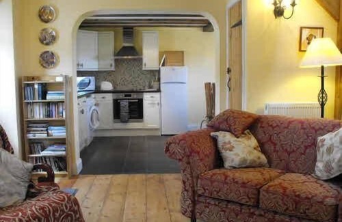 Boncath Cottage | Cottage The Stable room at Wernddofn
