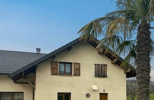 Saint-Offenge-Dessous Cottage | Cottage 'Villa De St Off' with Mountain View, Private Terrace and Wi-Fi