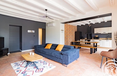 Chalonnes-sur-Loire Cottage | Cottage with private SPA, air conditioning, and Loire views