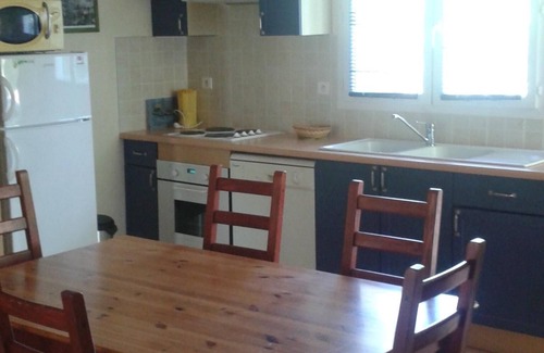 Labeaume Cottage | Cottage with pool, south Ardèche, 60 m2